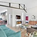 Pick A Flat\'S Apartment In Bonne Nouvelle - Rue De Paradis